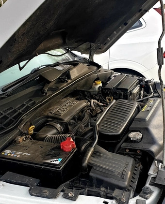 Dodge Durango cena 41000 przebieg: 237000, rok produkcji 2005 z Warszawa małe 277